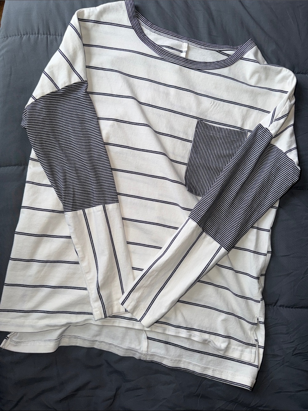 Striped Long Sleeve Pocket Tee - White & Navy